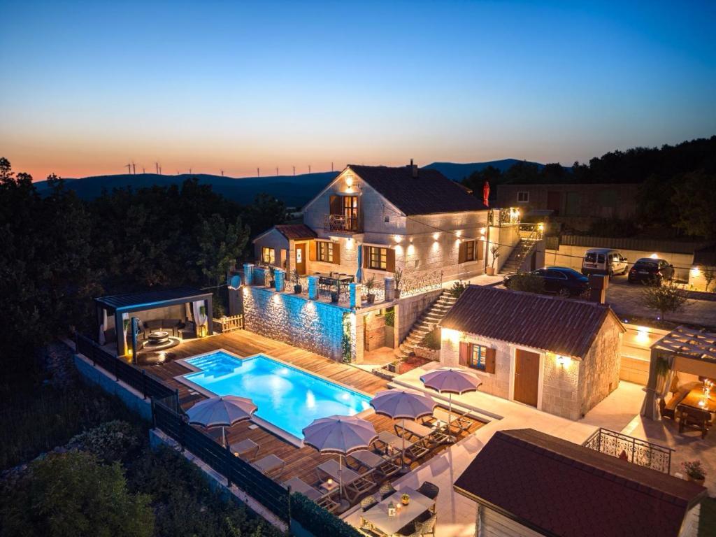 Villa Lady Stone koja se nalazi u Lovreću