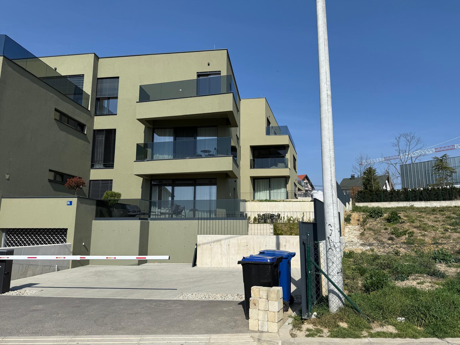 Villa Lady Stone koja se nalazi u Lovreću